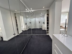 Photo 18- click for photo gallery